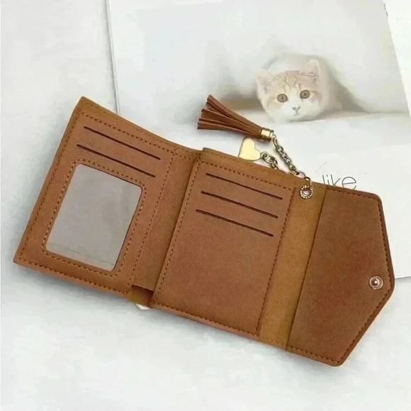 ⚠️Clearance Brown Heart And Tassel Wallet / Cardholder - Picture 4 of 4